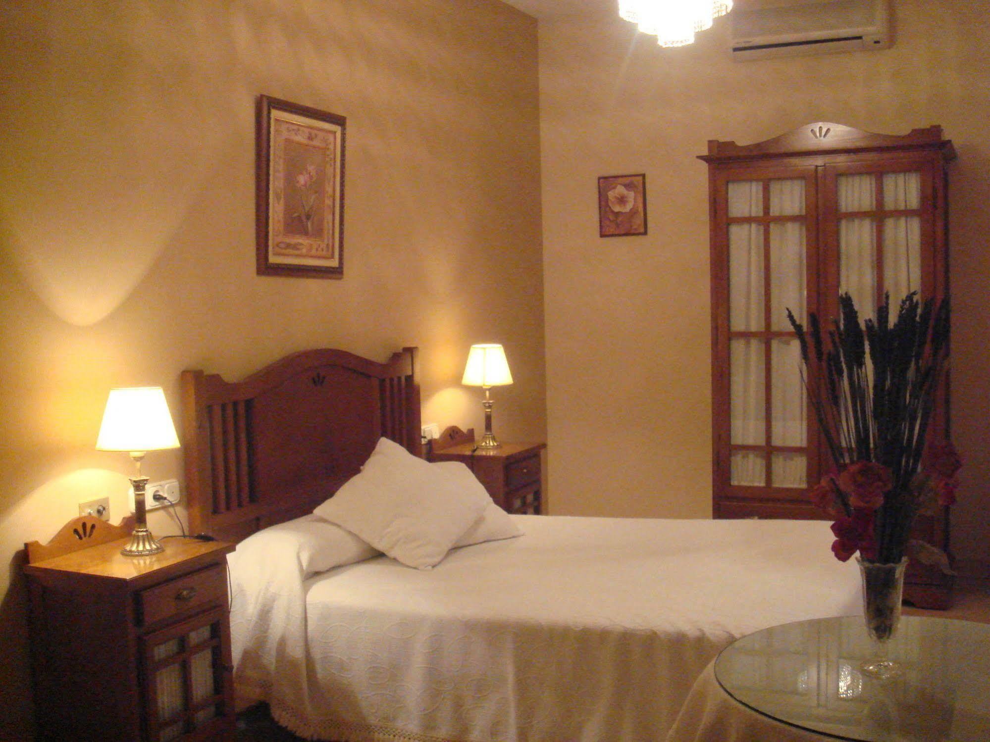 Hotel Boutique La Zubia Extérieur photo