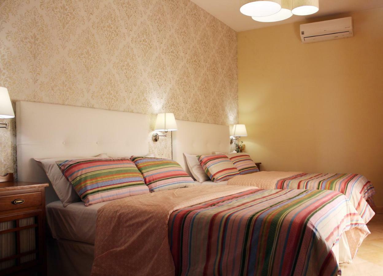 Hotel Boutique La Zubia Extérieur photo
