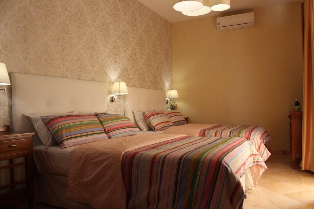Hotel Boutique La Zubia Extérieur photo
